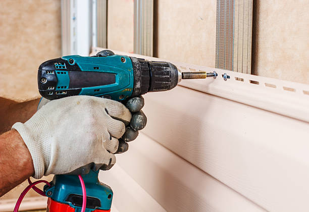 Best Siding Removal and Disposal  in Calais, ME